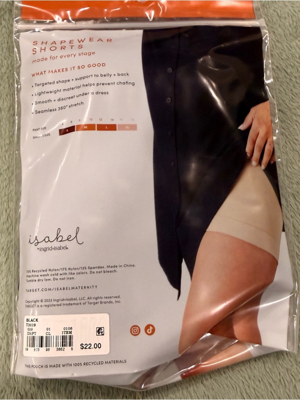 Isabel Maternity by Ingrid & Isabel Seamless Shapewear Shorts - black med - Picture 2 of 4